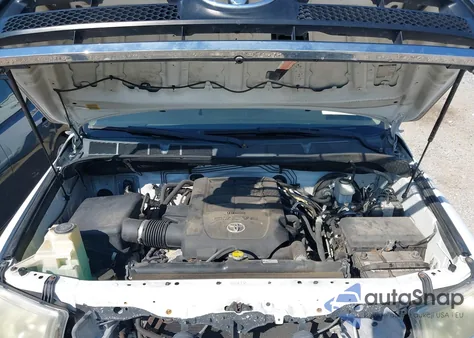 2011 Toyota Tundra Grade 5.7L V8 из США, поврежденный, VIN 5TFDW5F16BX196744